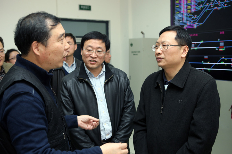 2010102805-wah.jpg