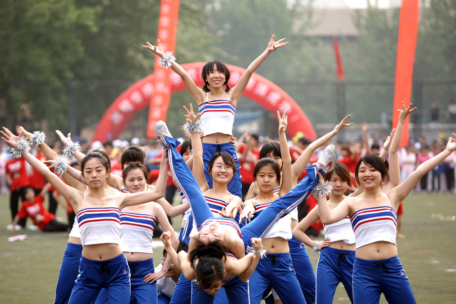 2010051511-bl.jpg