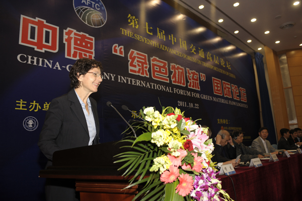 2011102603xg.JPG