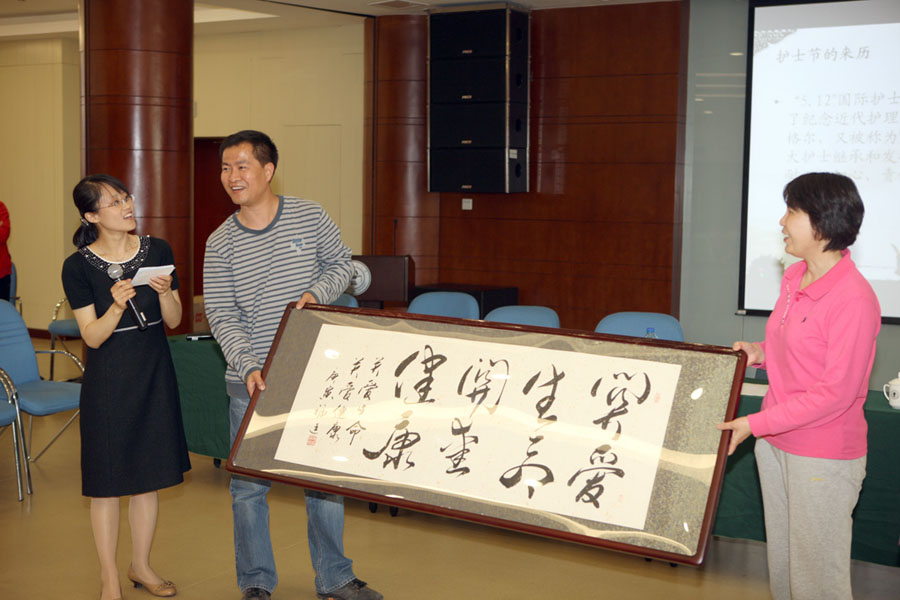 2010051412-jx.jpg