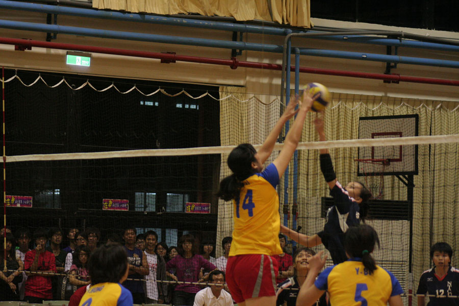 09111005xg.jpg