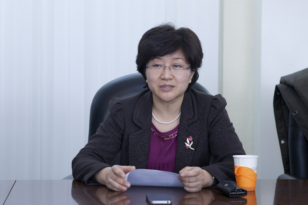 第五届女教授协会第一次理事会举行