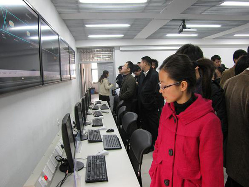 2009110906-jx.jpg