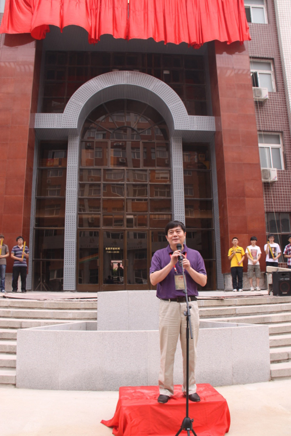 2012052203lj.jpg