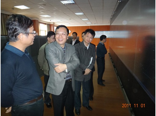 2011110303wm.jpg