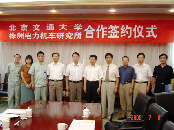 05071202.jpg