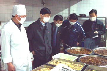 030425_1.jpg
