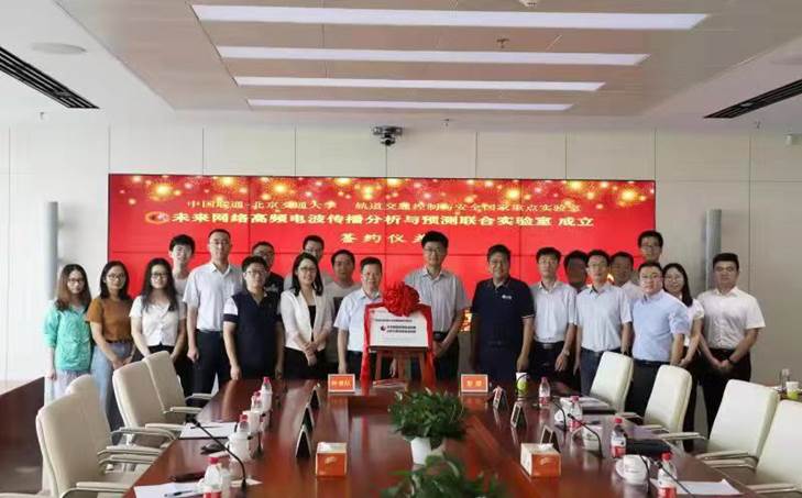 说明: fe8e2403647e84aa5e7cf655853837d 说明: fe8e2403647e84aa5e7cf655853837d
