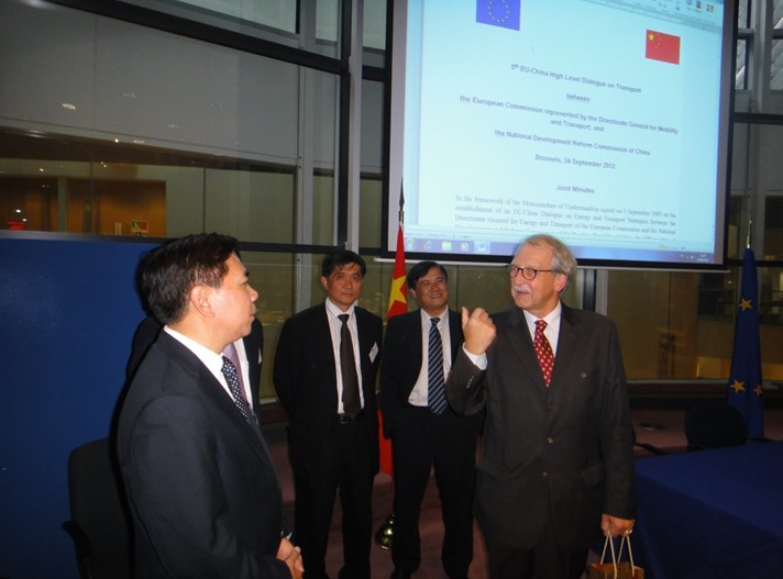 QQ截图20121008144825.jpg