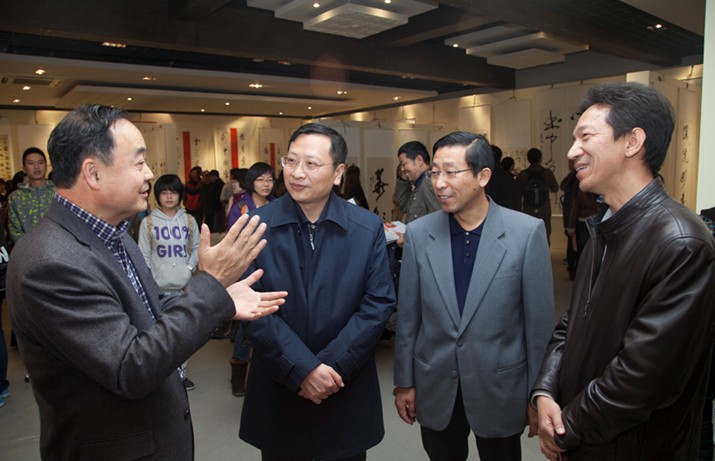 QQ截图20121110114806.jpg