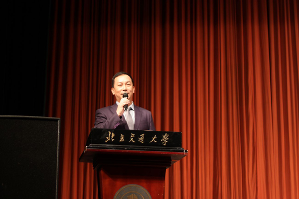 2011093005mxh.jpg