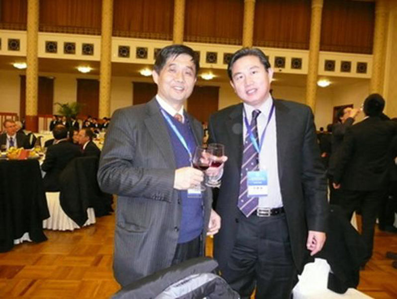 2009121410-jx.jpg