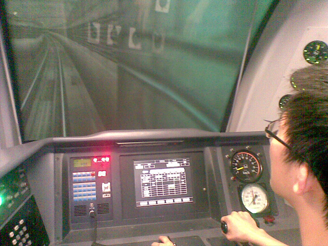 2011081602hfm.jpg