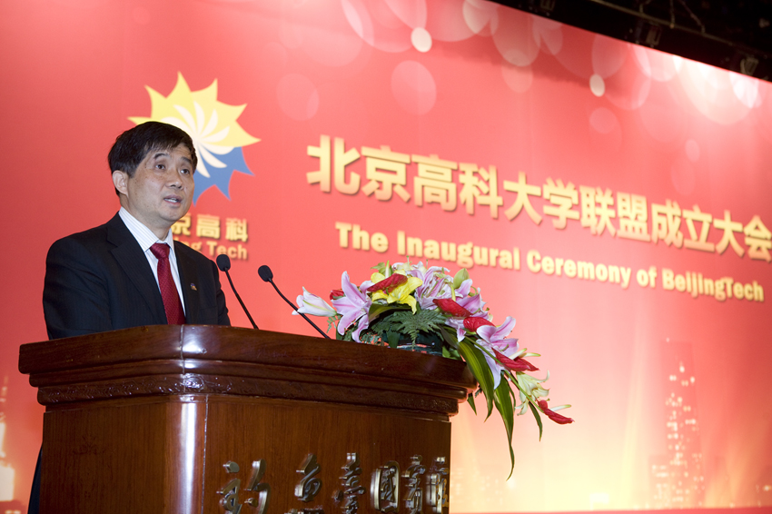 2011101911xg.jpg