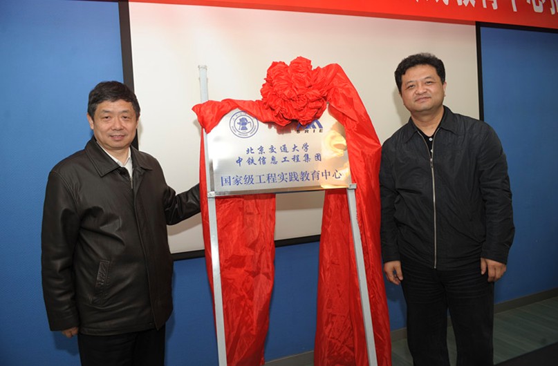 QQ截图20130412171738.jpg