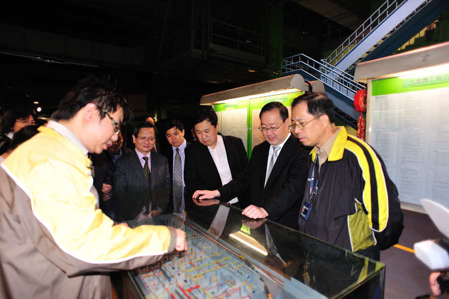 2010041904-jx.jpg