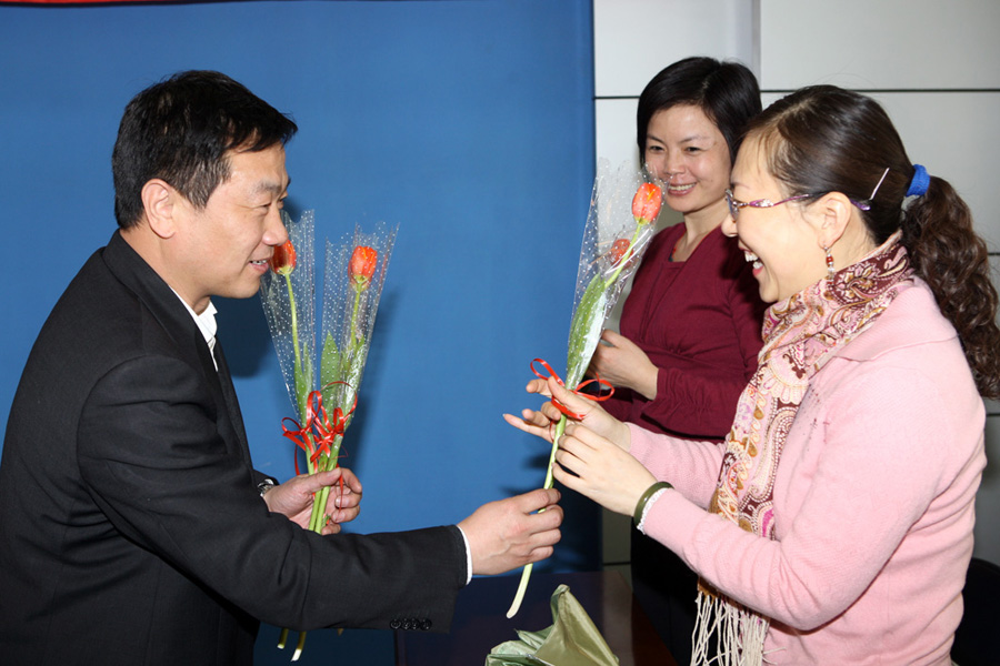 2010030911-bl.jpg