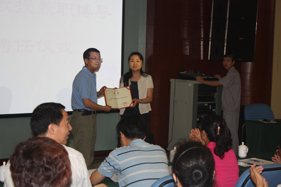 2010071404xg.jpg