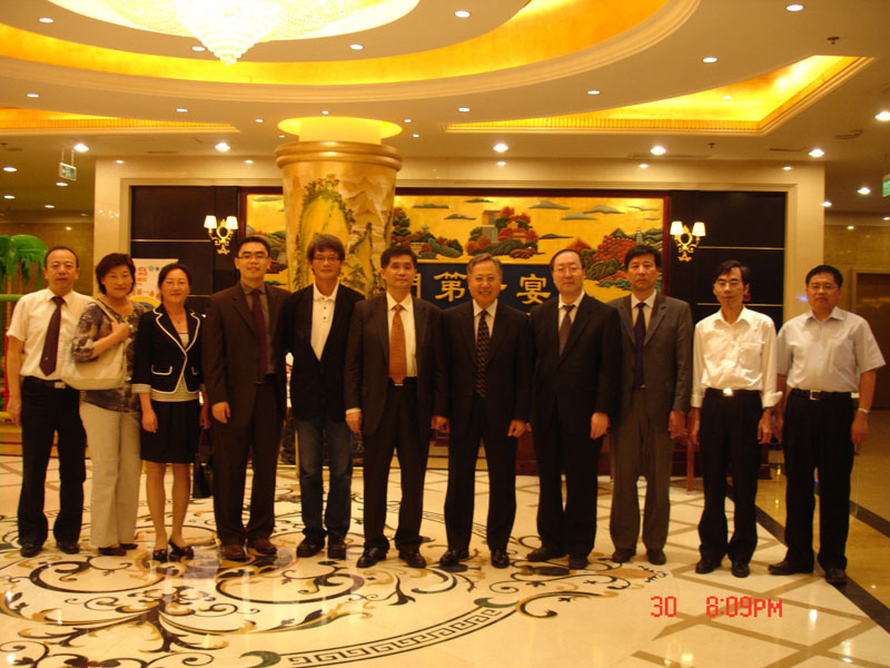 2010053107-jx.jpg