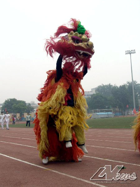 2006526403.jpg
